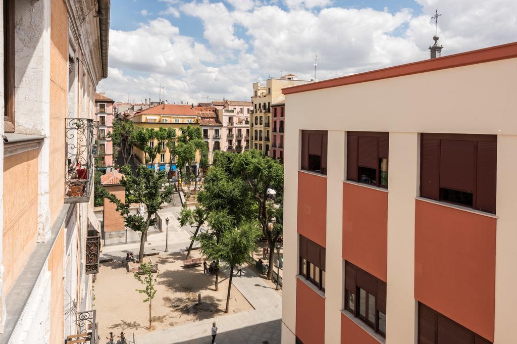 Plaza II De Mayo Madryt Zewnętrze zdjęcie