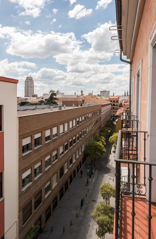 Plaza II De Mayo Madryt Zewnętrze zdjęcie